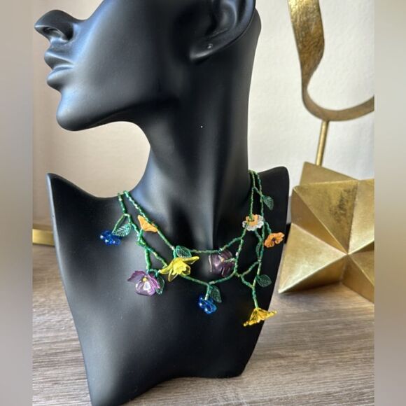 Bohemian flower necklace A375 - Picture 5 of 5